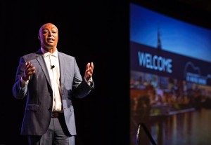 JR Martinez delivers keynote at Nashville Conference